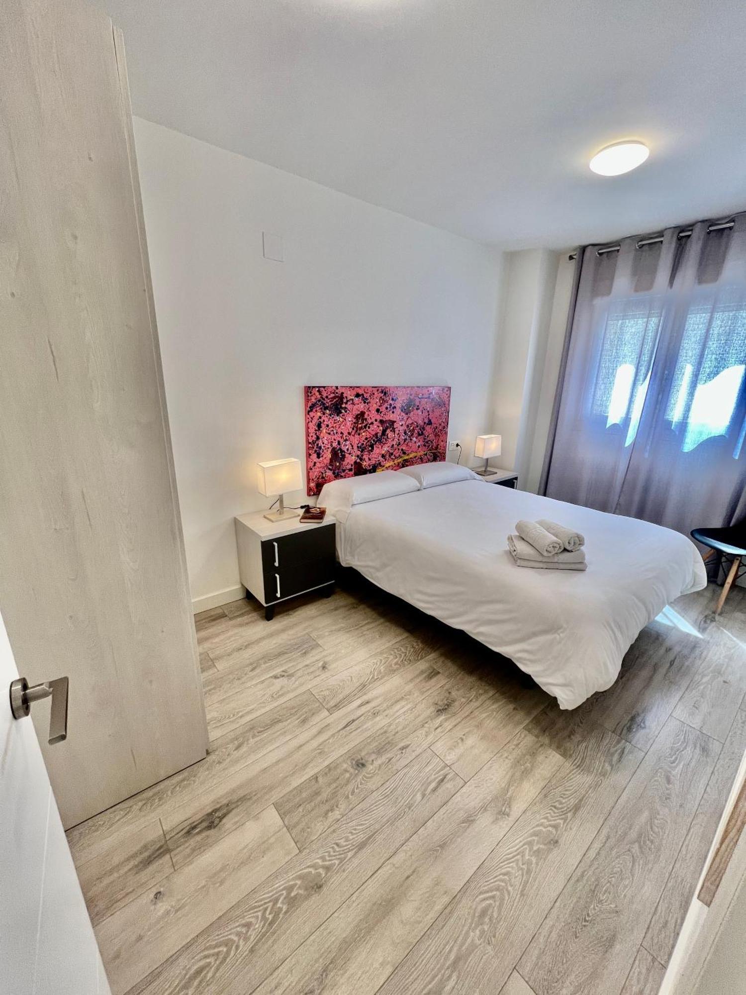 Apartamentos Rincon Del Mar Torre Del Mar Exterior foto